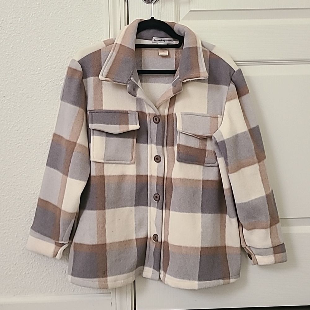 Plaid Tan Cream Shacket Shirt Wool Blend Women's fall small dark academia